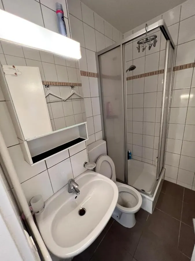 Private Stylish Modern Studio In The City Centre Διαμέρισμα Γενεύη 0*,  Ελβετία