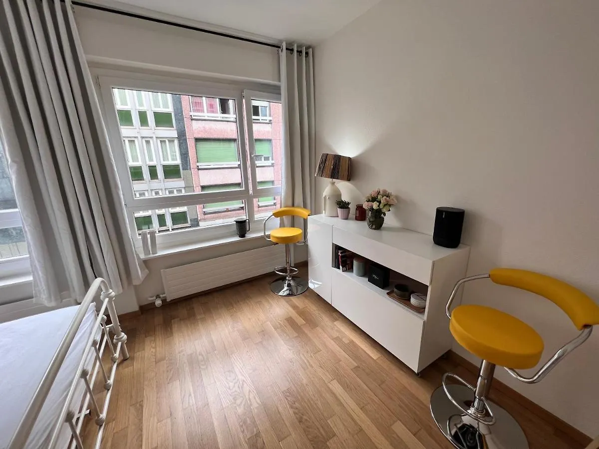 Private Stylish Modern Studio In The City Centre Διαμέρισμα Γενεύη